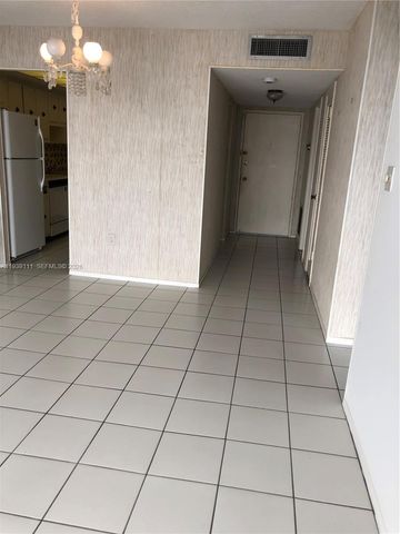 18011 Biscayne Boulevard 1403, Aventura, FL 33160