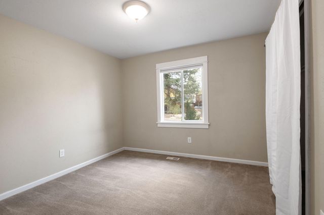 1848 NE 14th Street, Bend, OR 97701