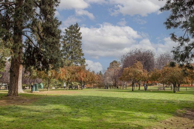 1848 NE 14th Street, Bend, OR 97701