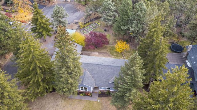 1848 NE 14th Street, Bend, OR 97701