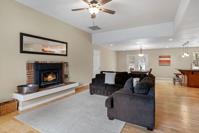 1848 NE 14th Street, Bend, OR 97701