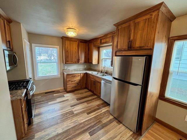 118 Crocker Avenue N, Thief River Falls, MN 56701