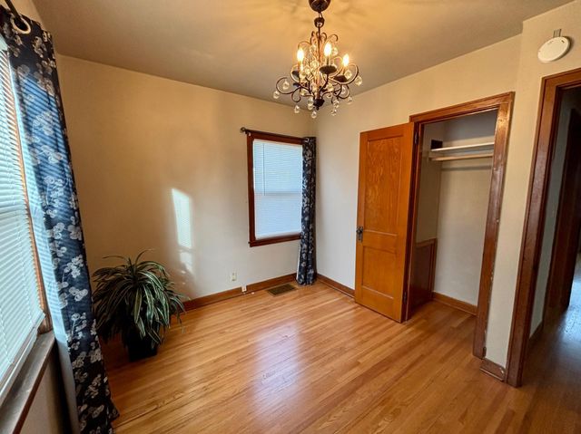 118 Crocker Avenue N, Thief River Falls, MN 56701