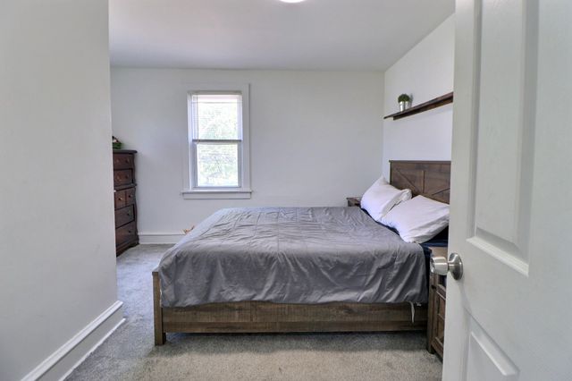 1022 PENN LINE RD, Paulsboro, NJ 08066