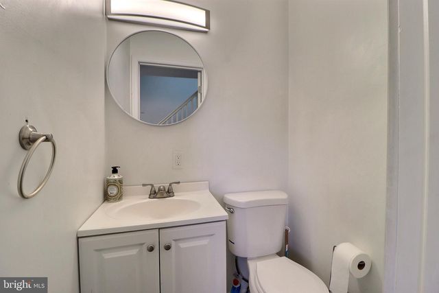 1022 PENN LINE RD, Paulsboro, NJ 08066