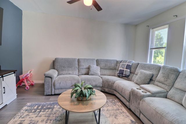 1022 PENN LINE RD, Paulsboro, NJ 08066