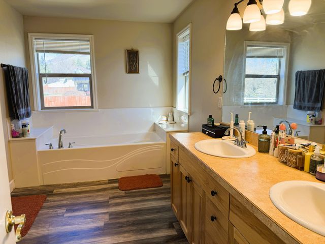 7530 Andrew Drive, Klamath Falls, OR 97603