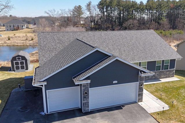 11308 N Mason Drive, Edgerton, WI 53534