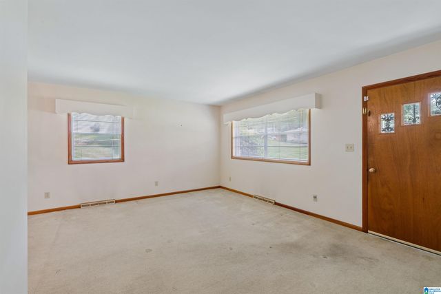 830 SHERWOOD FOREST DRIVE, Birmingham, AL 35235