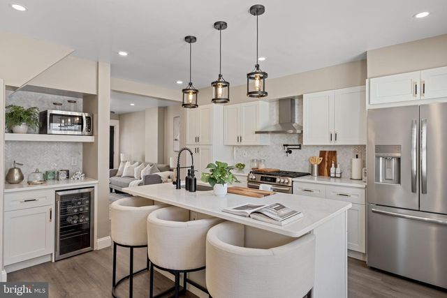 4558 FERNHILL RD, Philadelphia, PA 19144