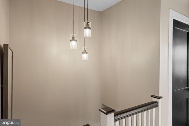 4558 FERNHILL RD, Philadelphia, PA 19144