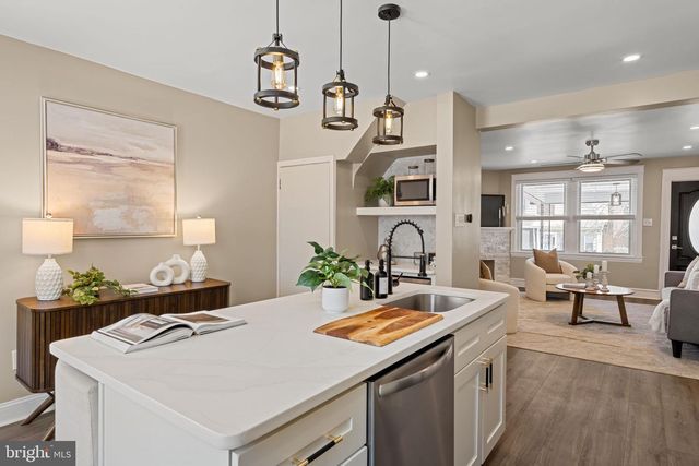 4558 FERNHILL RD, Philadelphia, PA 19144