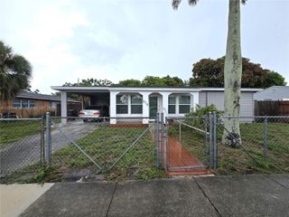 515 Hunter Street, West Palm Beach, FL 33405