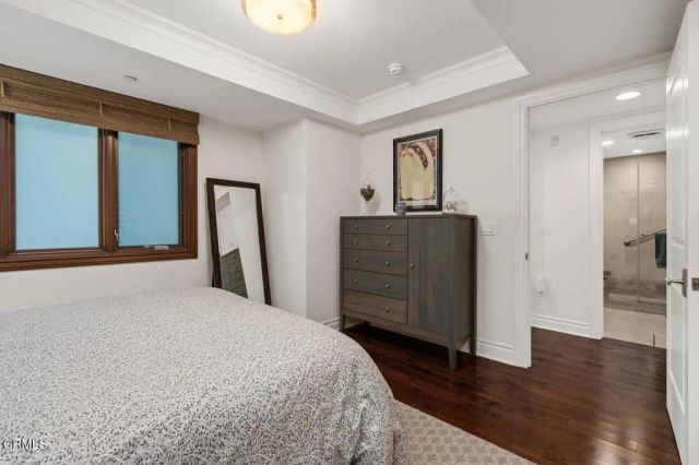 250 S De Lacey Avenue 205, Pasadena, CA 91105