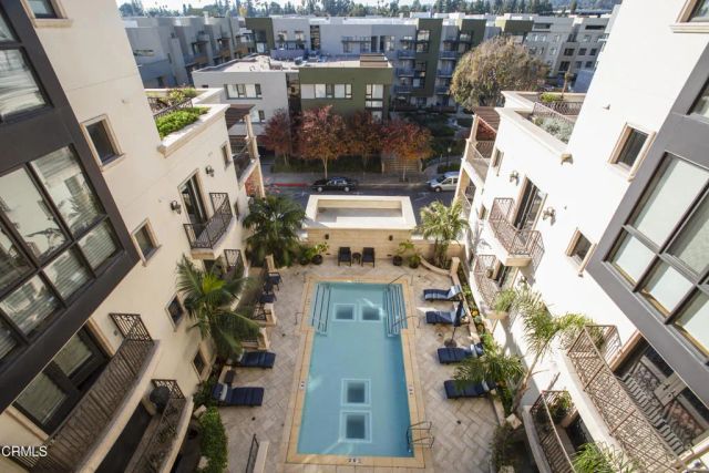 250 S De Lacey Avenue 205, Pasadena, CA 91105
