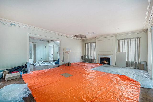 4959 S Greenwood Avenue, Chicago, IL 60615