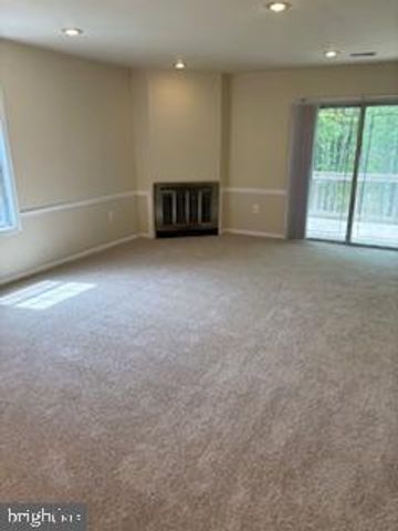 5123-C SHAWE PL #4-M, Waldorf, MD 20602