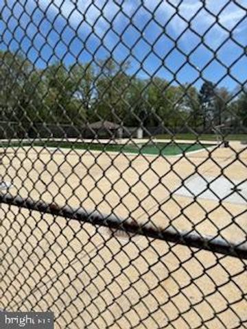 5123-C SHAWE PL #4-M, Waldorf, MD 20602