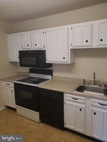 5123-C SHAWE PL #4-M, Waldorf, MD 20602