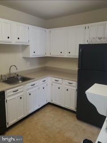 5123-C SHAWE PL #4-M, Waldorf, MD 20602