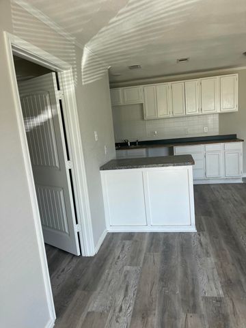 2513 Cornell Street, Lubbock, TX 79415