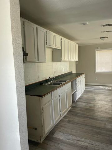 2513 Cornell Street, Lubbock, TX 79415