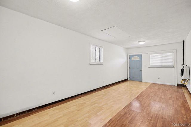 35337 Little Mack Avenue, Clinton Charter Township, MI 48035