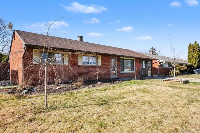 35337 Little Mack Avenue, Clinton Charter Township, MI 48035