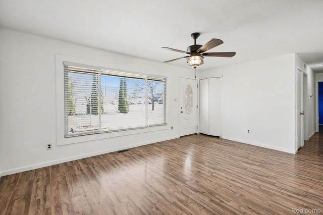 35337 Little Mack Avenue, Clinton Charter Township, MI 48035