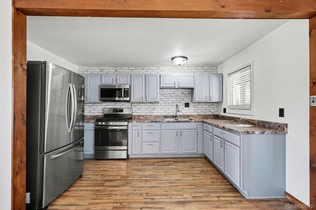 35337 Little Mack Avenue, Clinton Charter Township, MI 48035