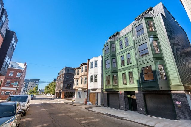 32 Orleans Street 3R, Boston, MA 02128