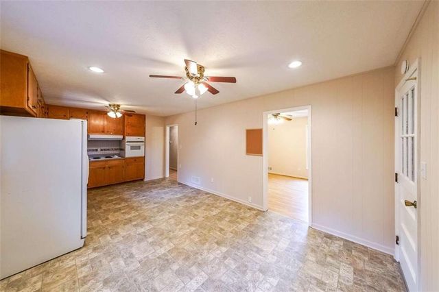 900 Victoria Lane, Oxford, GA 30054