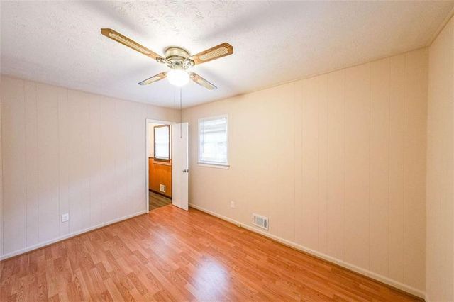 900 Victoria Lane, Oxford, GA 30054