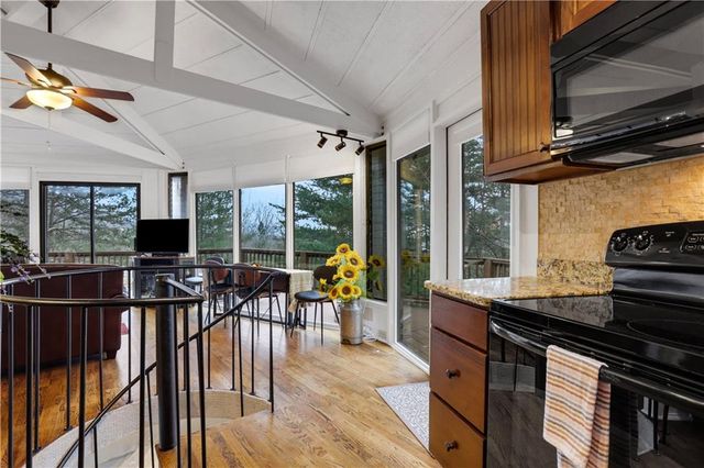 141 Treetop Knoll Drive, Jasper, GA 30143