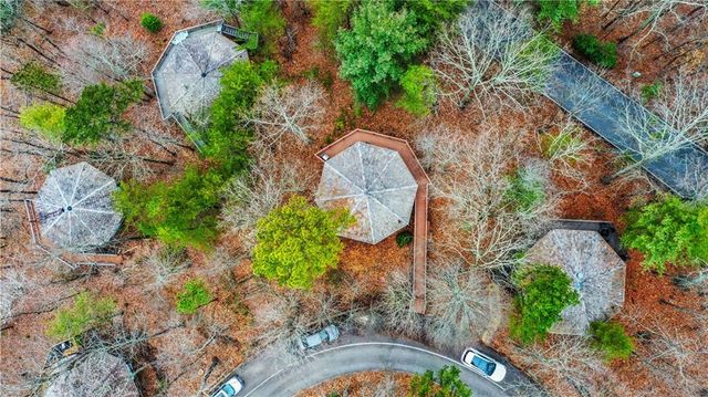 141 Treetop Knoll Drive, Jasper, GA 30143