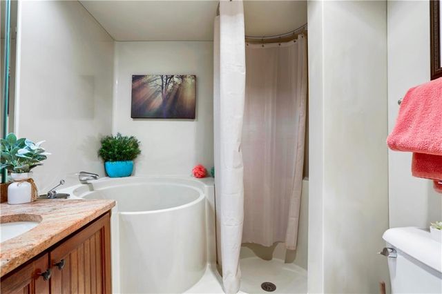 141 Treetop Knoll Drive, Jasper, GA 30143