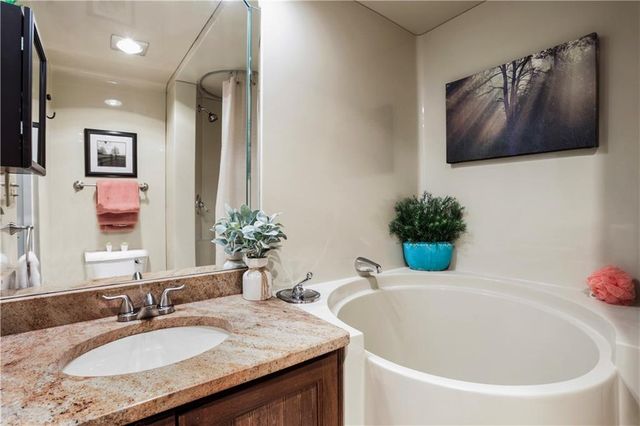 141 Treetop Knoll Drive, Jasper, GA 30143