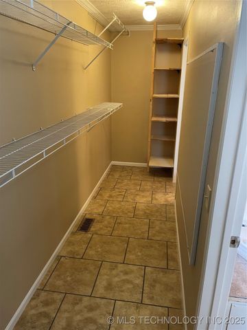 35230 W Montego Bay Road, Mannford, OK 74044