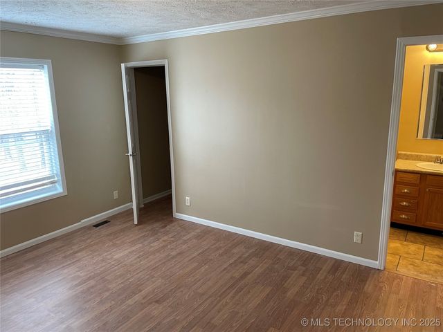 35230 W Montego Bay Road, Mannford, OK 74044