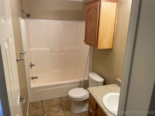 35230 W Montego Bay Road, Mannford, OK 74044