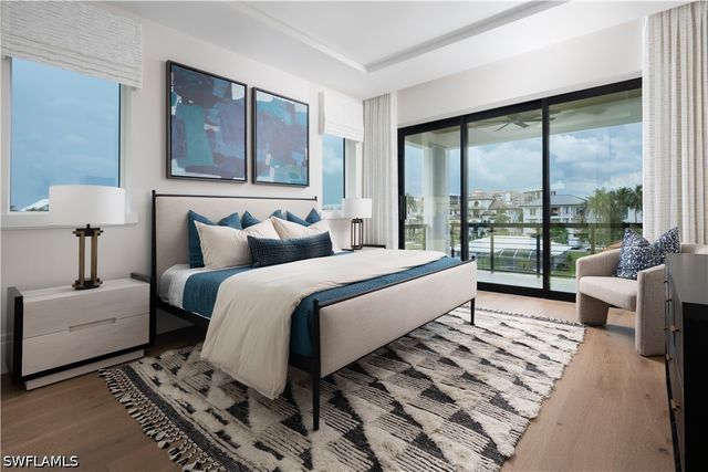 141 Channel DR, Naples, FL 34108