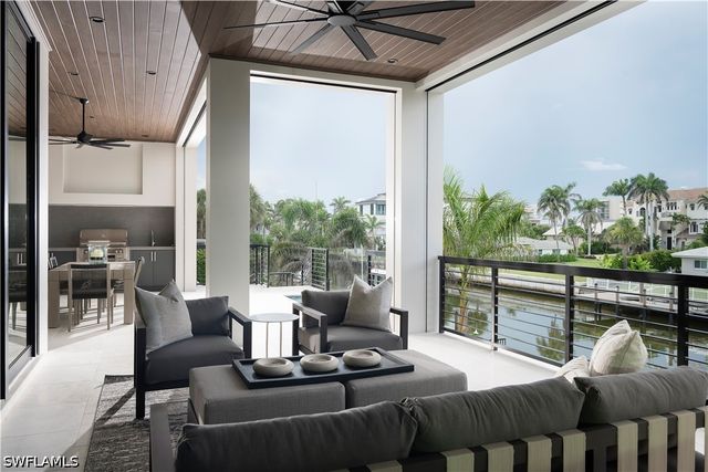 141 Channel DR, Naples, FL 34108