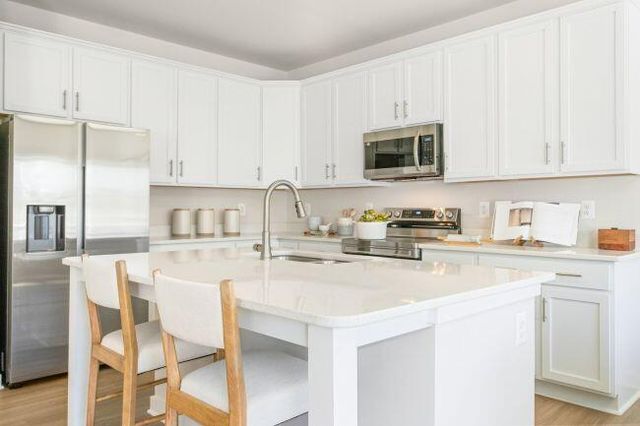 2975 Lariat Way, Burlington, KY 41005