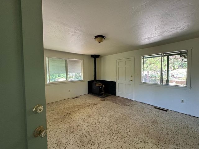 53804 N Hwy 245, Miramonte, CA 93641