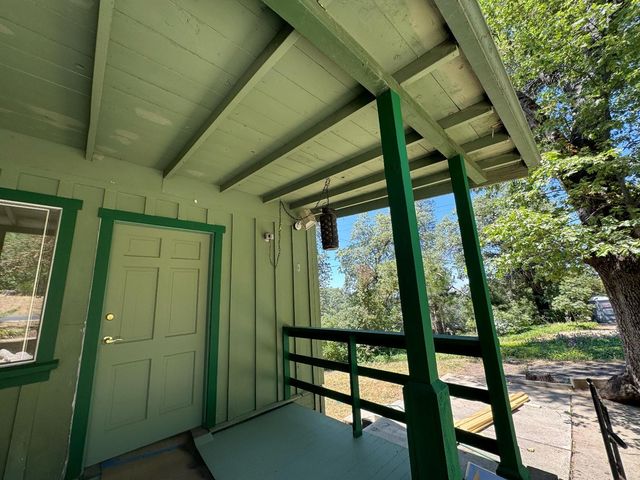 53804 N Hwy 245, Miramonte, CA 93641