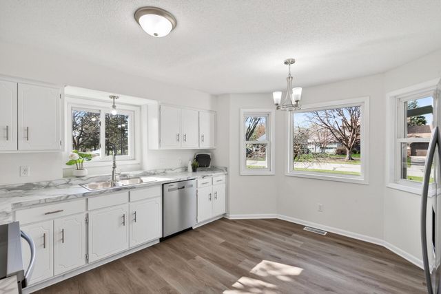 3918 88th Lane NE, Circle Pines, MN 55014