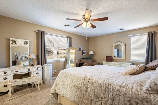 14637 Bogey Lane, Rogers, AR 72756