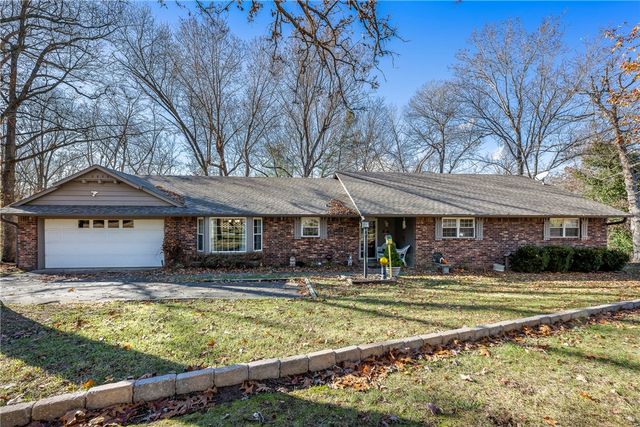 14637 Bogey Lane, Rogers, AR 72756