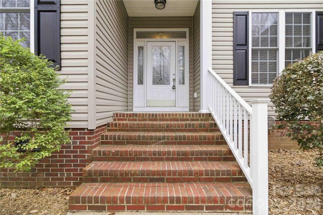 214 Hedgecrest Lane, York, SC 29745