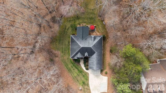 214 Hedgecrest Lane, York, SC 29745